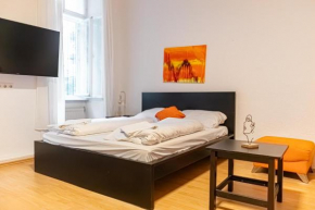 Chic Apartment - Very Central and Well Connected
